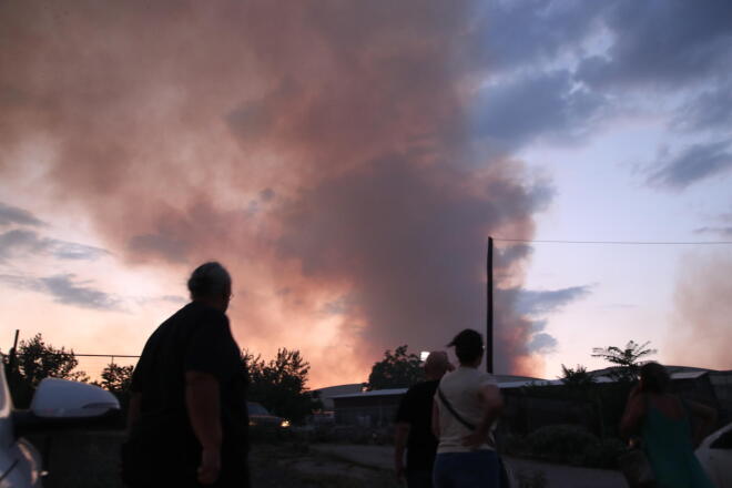 Φωτιά κοντά σε σπίτια στο Ωραιόκαστρο Θεσσαλονίκης