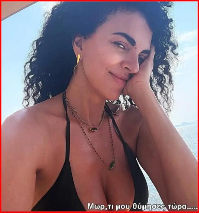 Μαρία Σολωμού: Το φωτογραφικό άλμπουμ από τις διακοπές στην Ύδρα