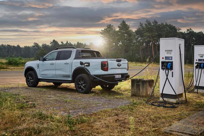 Ford Ranger PHEV: Σας...«μαγειρεύει»