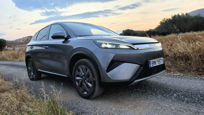 Test drive: Οδηγούμε το νέο BYD ATTO 3 Evo