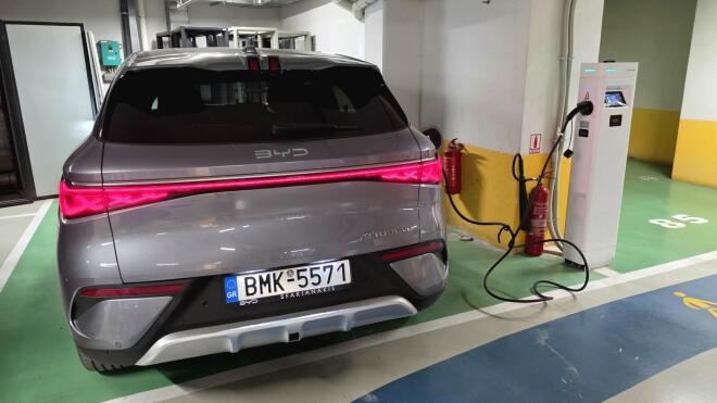 Test drive: Οδηγούμε το νέο BYD ATTO 3 Evo