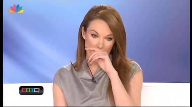 Η Τατιάνα Στεφανίδου συγκινήθηκε on camera, μιλώντας για τη σχέση της με το Νίκο Ευαγγελάτο (2011)