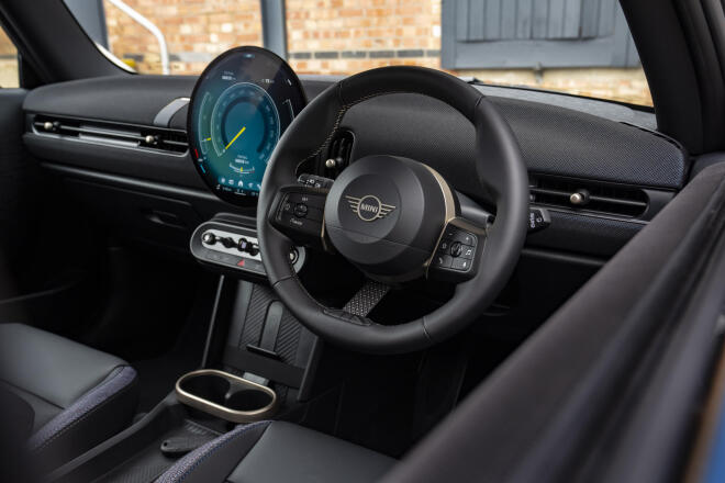 MINI Cooper Oxford Edition: Μια ξεχωριστή έκδοση με ξεχωριστή αξία