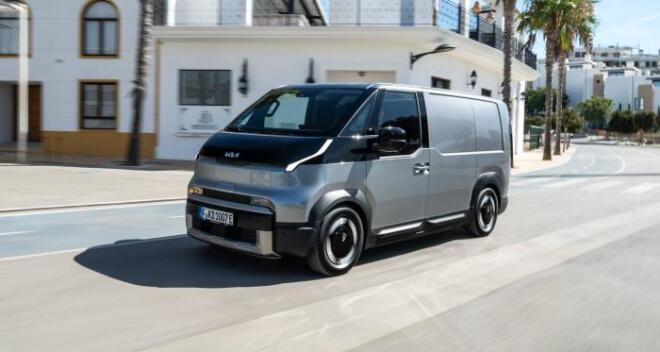 Kia PV5: Δείτε αναλυτικά τις εκδόσεις και τις τιμές