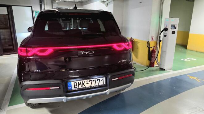 Test drive: Δοκιμάζουμε το νέο BYD Atto 2 DM-i 212 PS