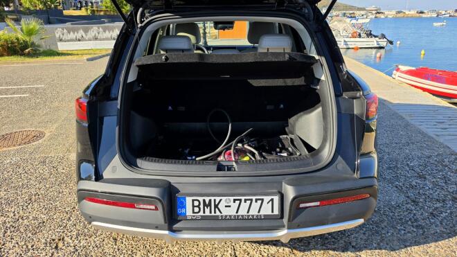 Test drive: Δοκιμάζουμε το νέο BYD Atto 2 DM-i 212 PS