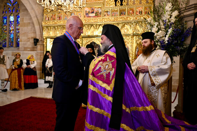 Νίκος Δένδιας: Tιμήθηκε με το ανώτατο μετάλλιο της Αρχιεπισκοπής Αυστραλίας