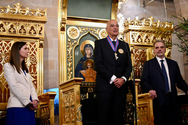 Δένδιας: Tιμήθηκε Από Την Αρχιεπισκοπή Αυστραλίας