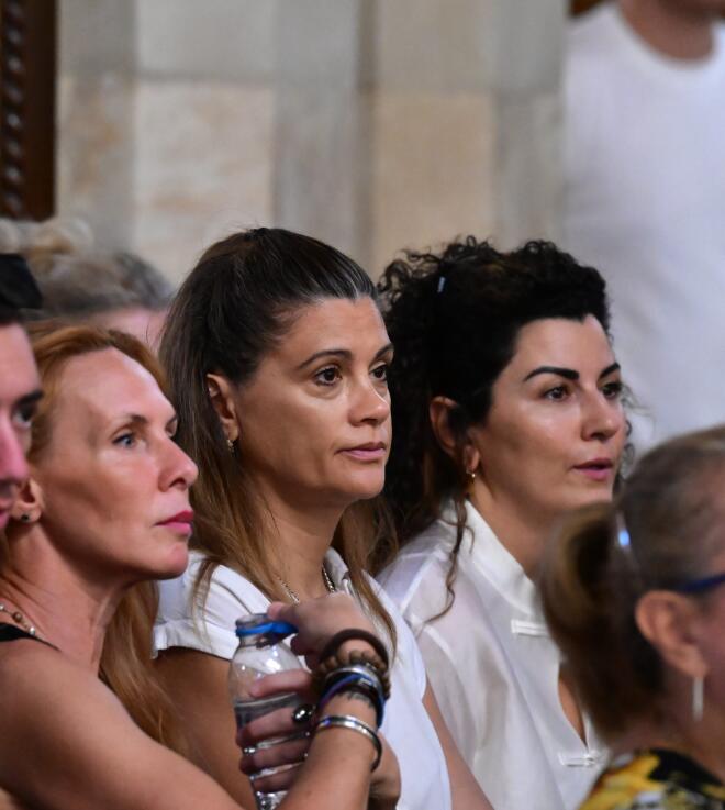 Κηδεία Μάρως Κοντού: Eβελίνα Παπούλια- Άννα Μαρία Παπαχαραλάμπους/ Eurokinissi Tατιάνα Μπόλαρη