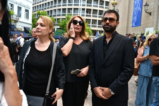 Κηδεία Μάρως Κοντού: «Ήταν ένα δώρο για όλη την Ελλάδα»
