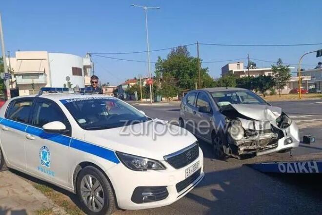 Τραυματίστηκαν τα δύο μέλη του πληρώματος του ασθενοφόρου - zarpanews.gr