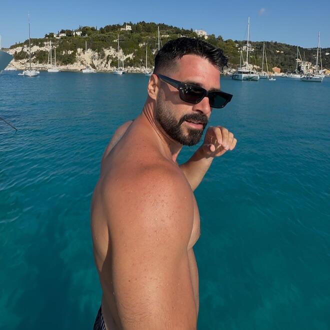 Ο Στέφανος Νεδέλκος στο Instagram