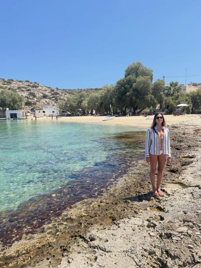 Σταματίνα Τσιμτσιλή: Ξέγνοιαστες στιγμές στην Ηρακλειά