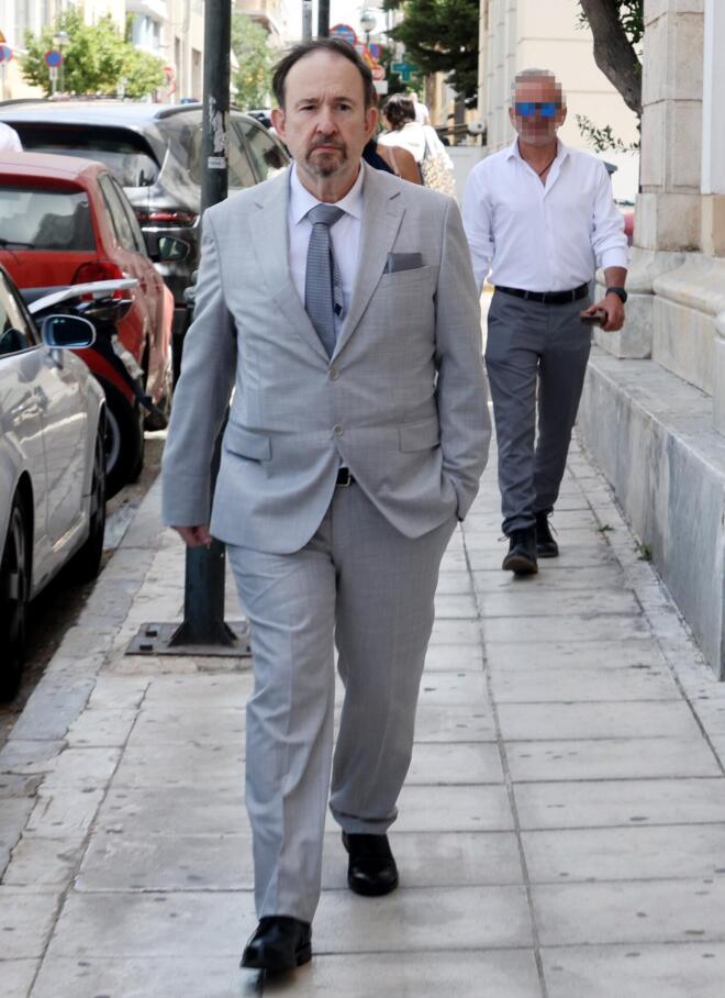 Γιάννης Παπαμιχαήλ: Στο μνήμα της Αλίκης Βουγιουκλάκη μετά το μνημόσυνο