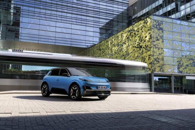 Nissan: Σαρώνει στις πωλήσεις εξηλεκτρισμένων οχήματων