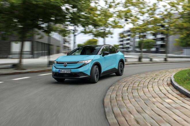 Nissan: Σαρώνει στις πωλήσεις εξηλεκτρισμένων οχήματων