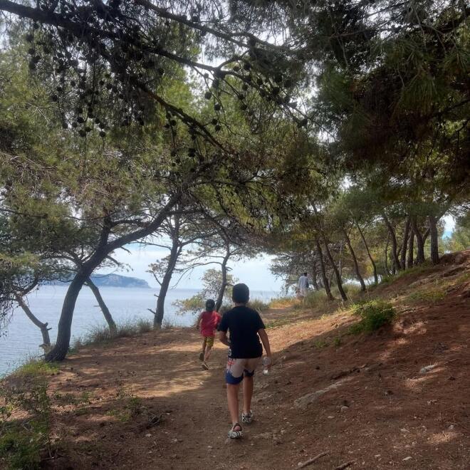 Η Κατερίνα Παπουτσάκη έχει τρέφει μεγάλη αδυναμία στους δύο γιους της / Φωτογραφία: Instagram.com