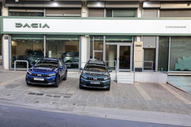 Renault και Dacia: Νέα καταστήματα σε Πειραιά και Κερατσίνι