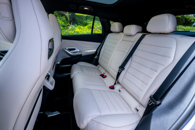 Η ολοκαίνουργια Mercedes-Benz GLC με τεχνολογία EQ