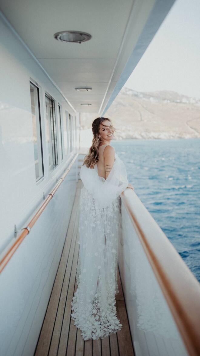 Η Εριέττα Κούρκουλου - Λάτση με το νυφικό της/ instagram