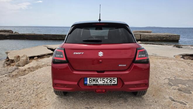 Test Drive Οδηγούμε το νέο Suzuki Swift Hybrid 1,2 81 PS CVT