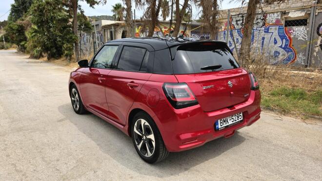 Test Drive Οδηγούμε το νέο Suzuki Swift Hybrid 1,2 81 PS CVT