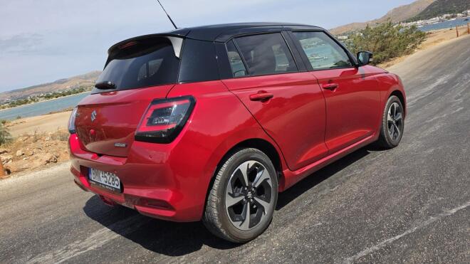 Test Drive Οδηγούμε το νέο Suzuki Swift Hybrid 1,2 81 PS CVT