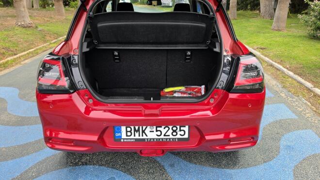 Test Drive Οδηγούμε το νέο Suzuki Swift Hybrid 1,2 81 PS CVT