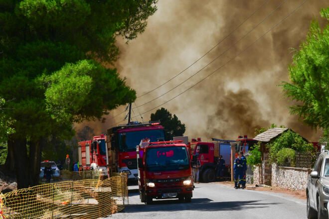 Οι άνεμοι είναι εξασθενημένοι, αλλά εξακολουθούν να προκαλούν προβλήματα - Eurokinissi