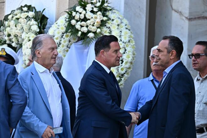 Άδωνις Γεωργιάδης