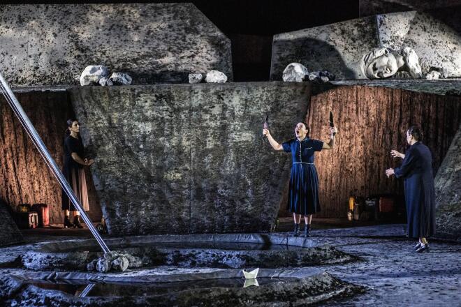 Έναρξη περιοδείας για τις «Τρωάδες», μετά τον θρίαμβο στην Επίδαυρο