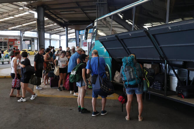 Στα ΚΤΕΛ έχουν δρομολογηθεί έκτακτα δρομολόγια για να καλύψουν τις ανάγκες των εκδρομέων