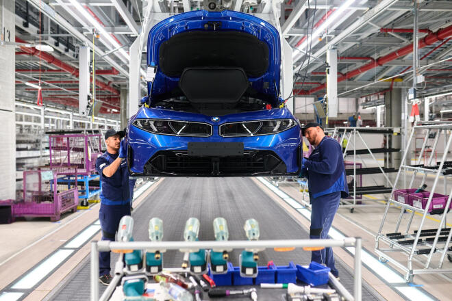 Ξεκινά η μαζική παραγωγή της νέας BMW i3