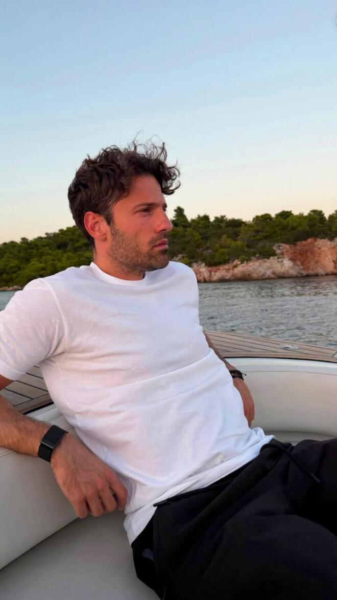 Αλεξάνδρα Νίκα: Φωτογράφισε τον Κωνσταντίνο Αργυρό στις διακοπές τους