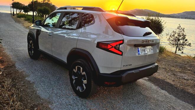 Test drive: Δοκιμάζουμε το νέο Dacia Duster Eco-G 120 LPG