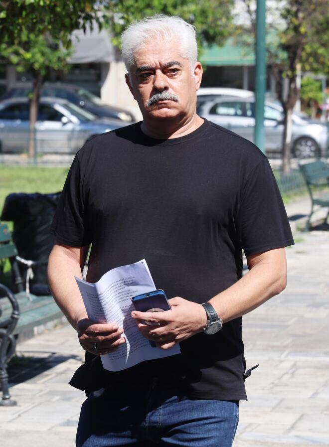 Κηδεία Νίκου Καλογερόπουλου: Νίκος Καραγιώργης