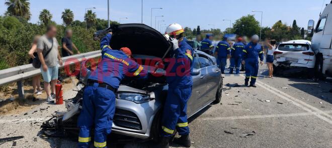 Υπάρχουν αναφορές για πολλούς τραυματίες στην καραμπόλα στην υποθαλάσσια σήραγγα στο Άκτιο - onprevezanews.gr