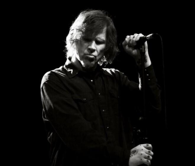 Mark Lanegan: «Μια σπάνια φωνή, μια σκοτεινή ζωή»