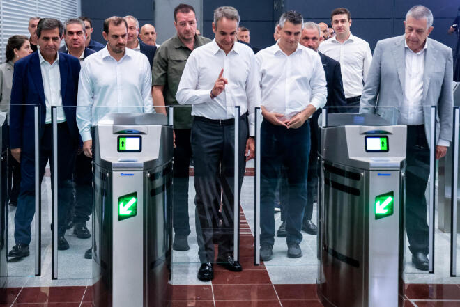 Ο Κυριάκος Μητσοτάκης στο Μετρό Θεσσαλονίκης