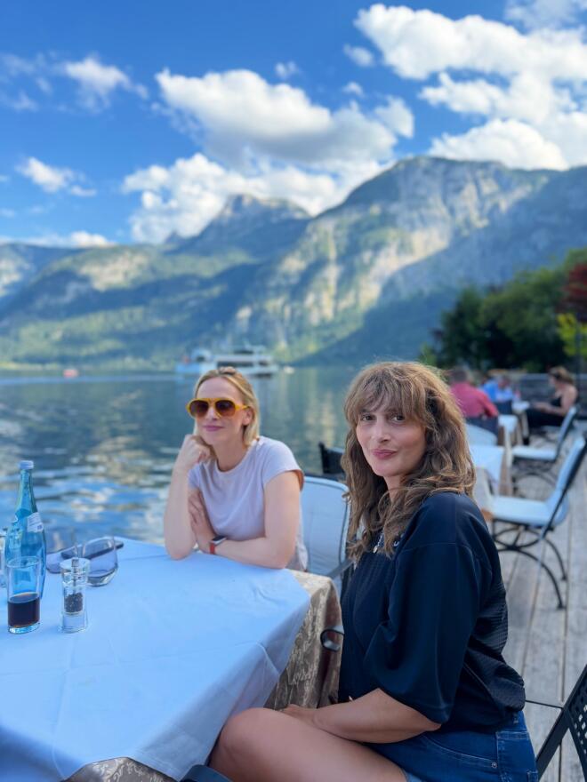 Νάντια Μπουλέ- Μαρία Κωνσταντάκη στο Hallstatt/ instagram