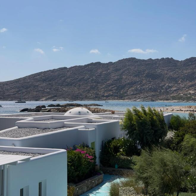 Αργυρός - Νίκα: Οι οικογενειακές διακοπές στην Ίο με τα δύο παιδιά τους