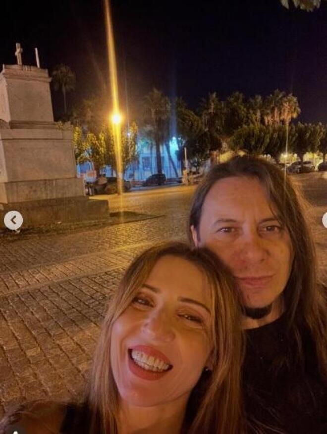 Ο Κατσιώνης τραγουδά για την Ευρυδίκη:«Πήγε στη Σαντορίνη με τον Μαραντίνη»
