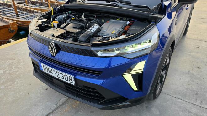 Δοκιμάζουμε το νέο Renault Captur full hybrid E-Tech 160