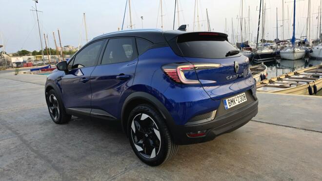 Δοκιμάζουμε το νέο Renault Captur full hybrid E-Tech 160
