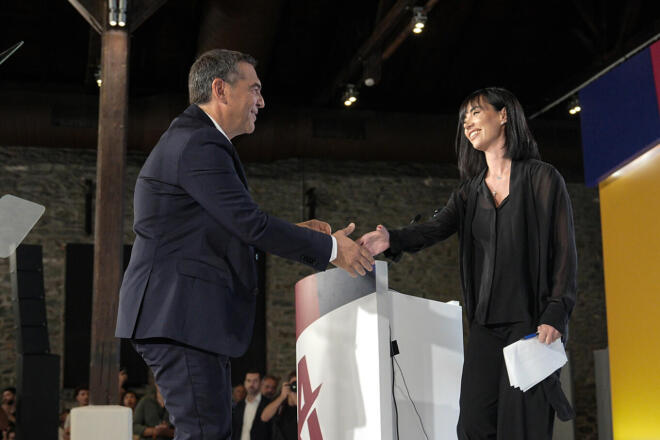 Η Κυβέλη Μάρδα είναι κόρη του πρώην αναπληρωτή υπουργού Οικονομίας Δήμητρή Μάρδα και σύζυγος του ποδοσφαιριστή Δημήτρη Πέλκα