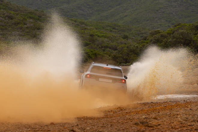 Jeep Compass: To αμιγώς ηλεκτρικό με τιμή 37990 ευρώ