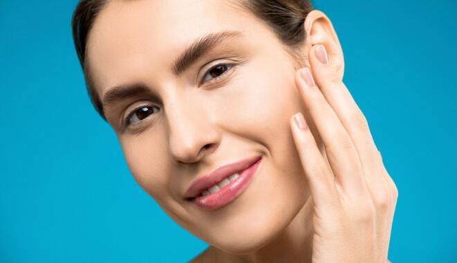 Anti-pollution skincare: Η ασπίδα του δέρματος σου, στην καθημερινή ρύπανση