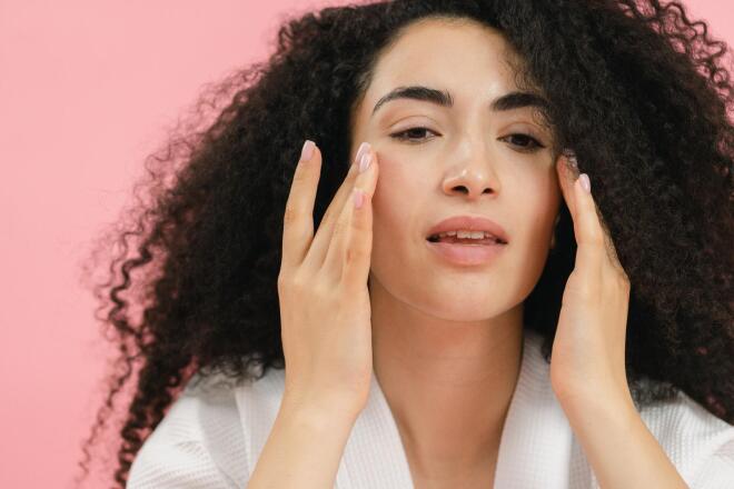 Anti-pollution skincare: Η ασπίδα του δέρματος σου, στην καθημερινή ρύπανση