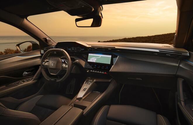 PEUGEOT 408: Σαρώνει στις πωλήσεις