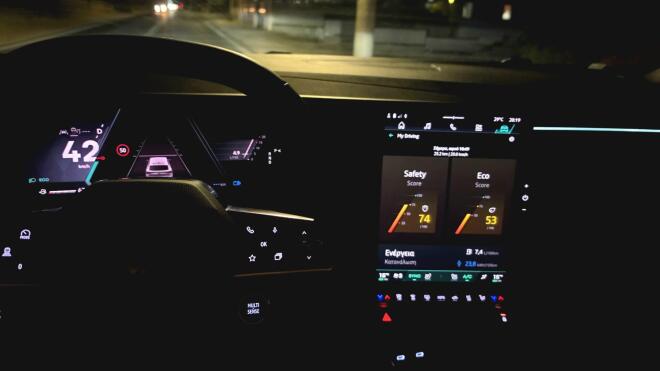 Οδηγούμε το νέο Renault Rafale Hyper Hybrid E-Tech 4x4